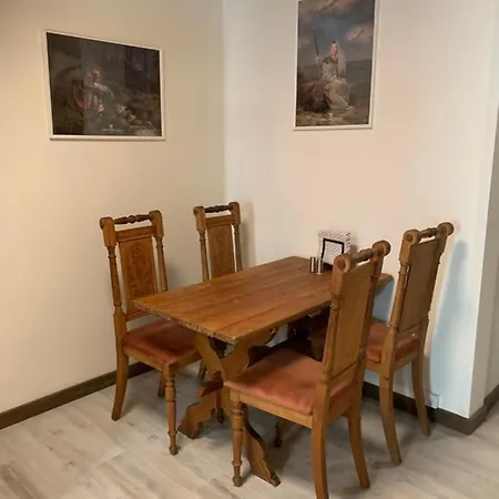 Vikingbnb Nocleg ze śniadaniem 4*